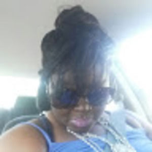 Meet your Posher, Shenavia